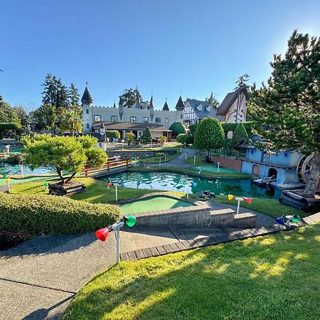Coast Parksville Hotel Bagian luar foto