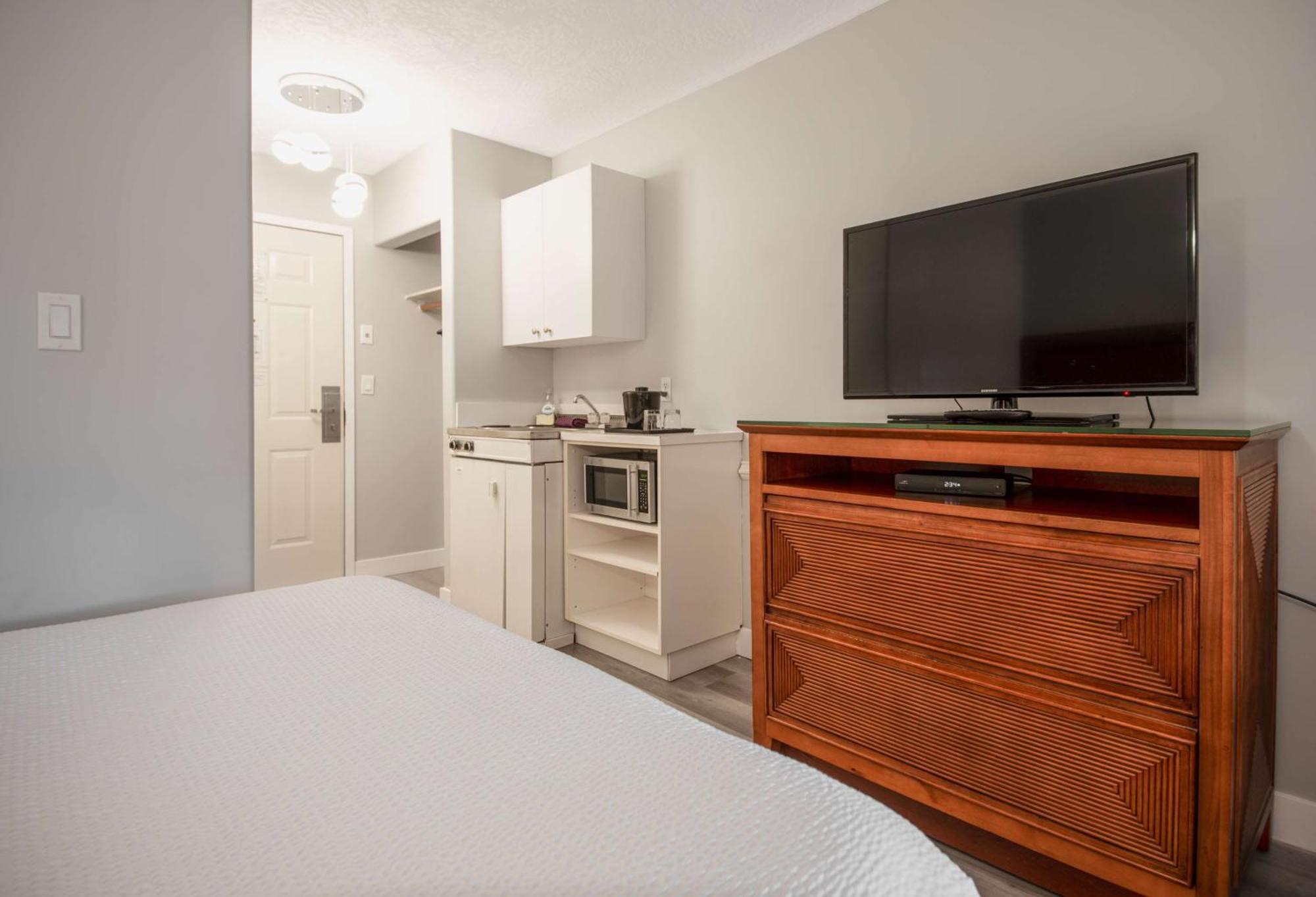 Coast Parksville Hotel Bagian luar foto