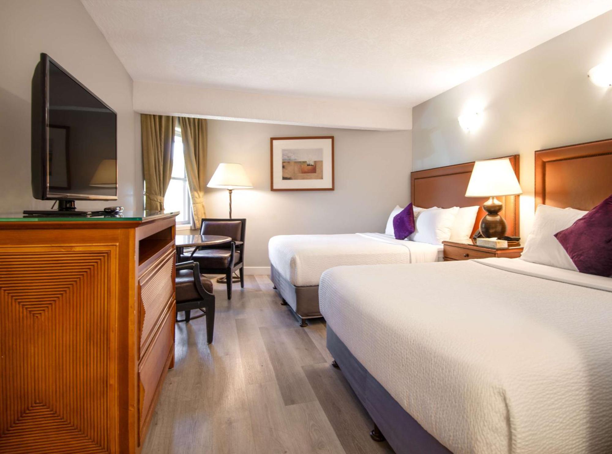 Coast Parksville Hotel Bagian luar foto