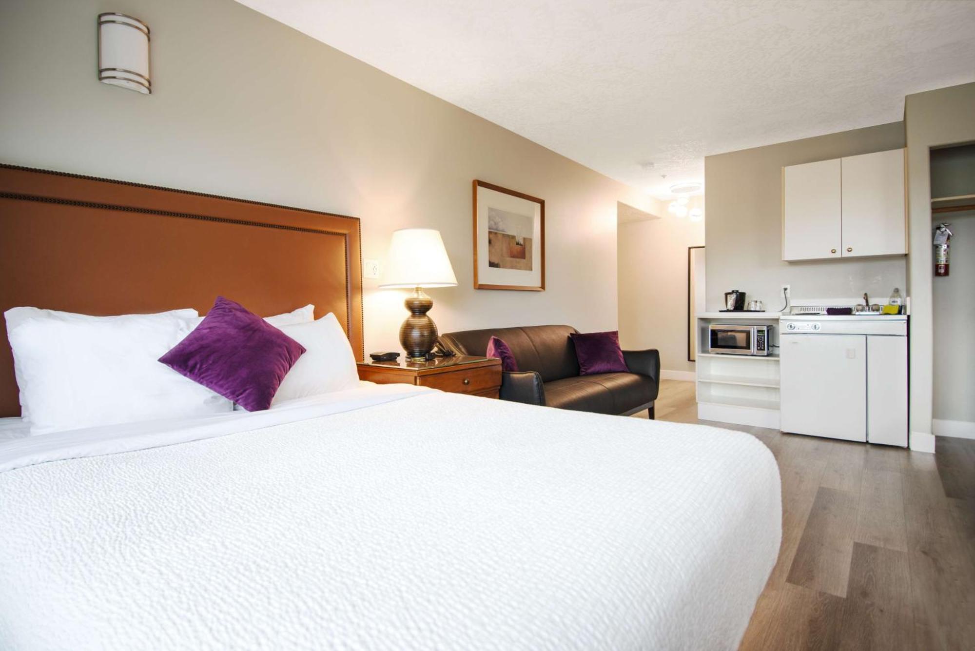 Coast Parksville Hotel Bagian luar foto