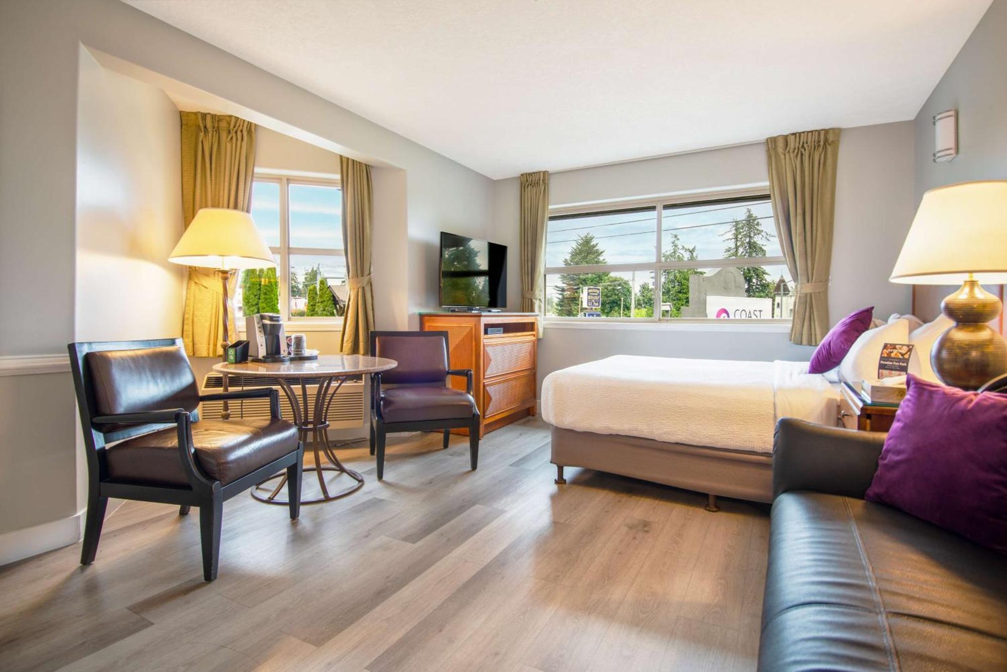 Coast Parksville Hotel Bagian luar foto