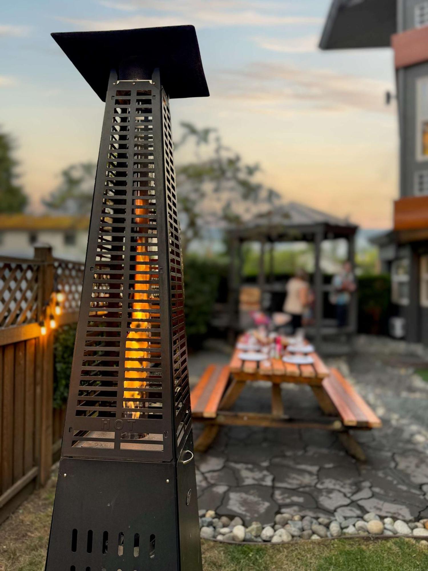 Coast Parksville Hotel Bagian luar foto