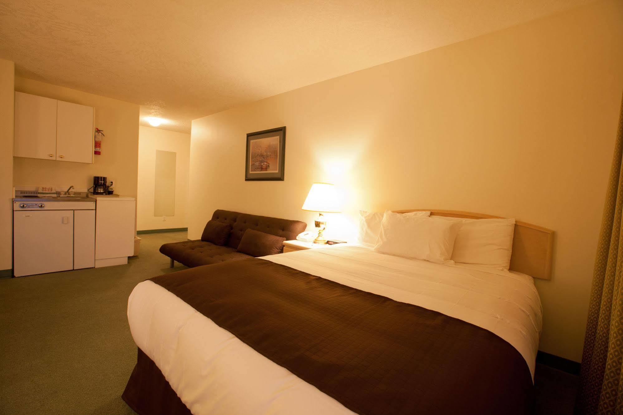 Coast Parksville Hotel Bagian luar foto